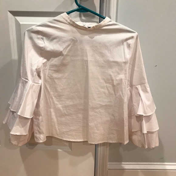 Zara Tops - Zara White ruffle blouse
